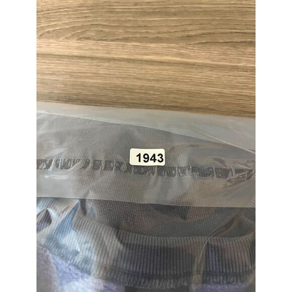 October's Very Own OVO Sweatshirt Crewneck Drake Owl Logo Garment Dyed XXL - Picture 9 of 9